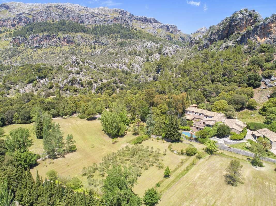 12 Zimmer Finca/Landgut zu verkaufen in Escorca mit Pool Garage - 6.000.000 € (Ref: 9650440)