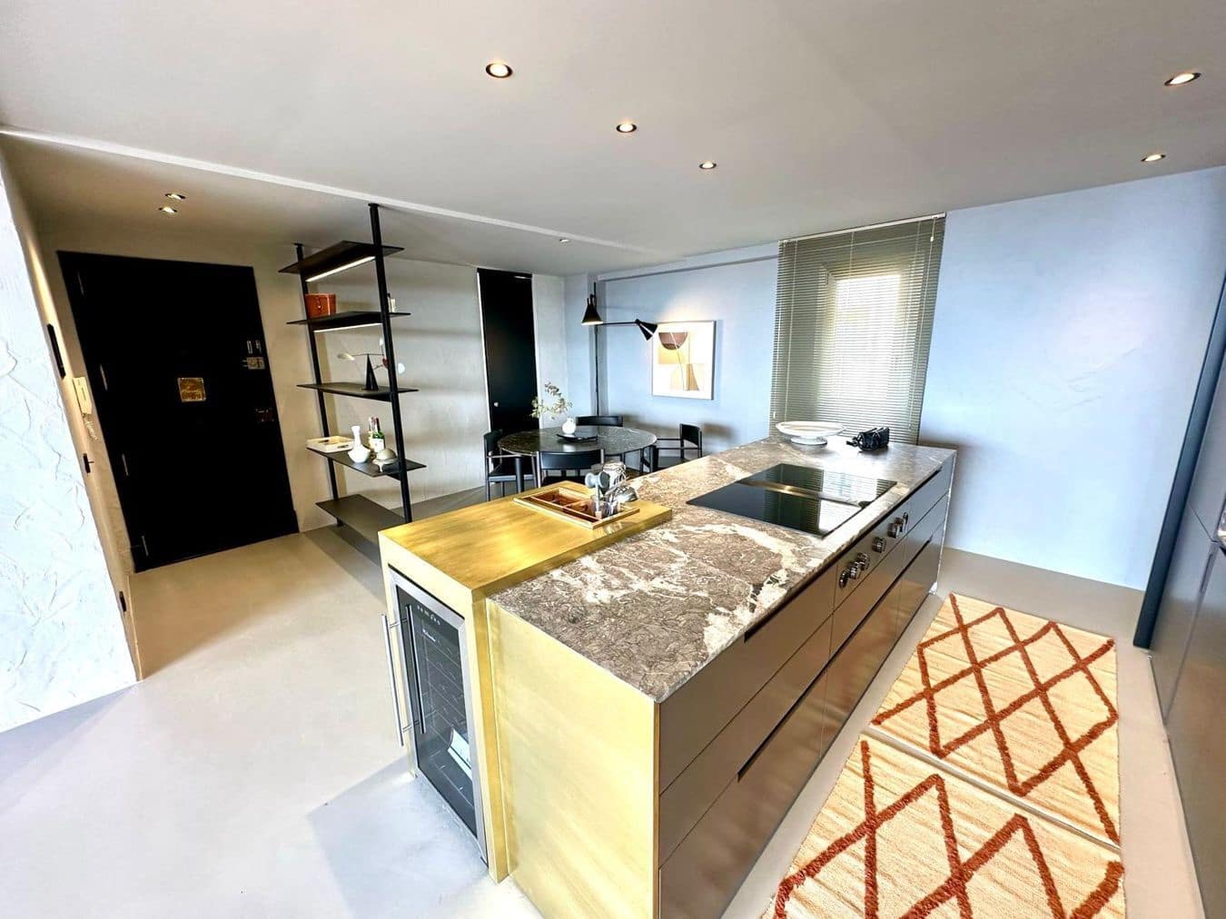 2 bedroom Apartment for sale in Palma de Mallorca with garage - € 2,000,000 (Ref: 9669319)