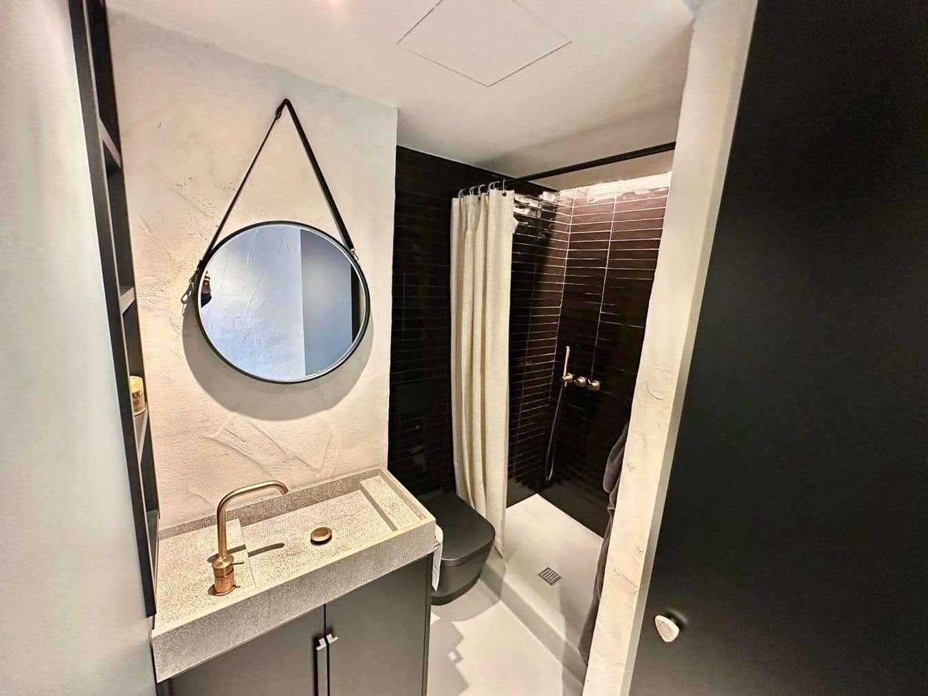 2 bedroom Apartment for sale in Palma de Mallorca with garage - € 2,000,000 (Ref: 9669319)