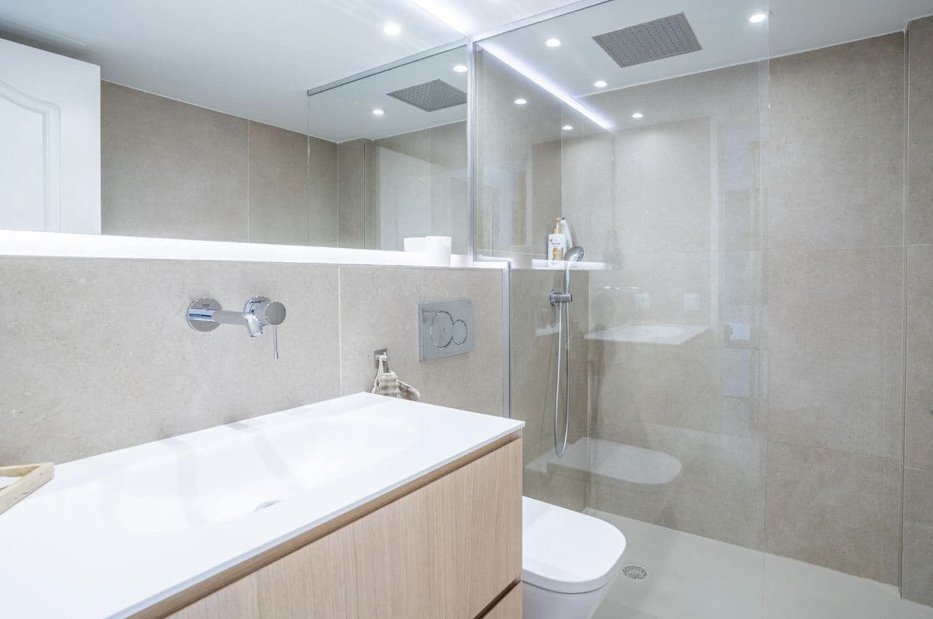 5 soveværelse Lejlighed til salg i Palma de Mallorca med swimmingpool garage - € 1.900.000 (Ref: 9679282)