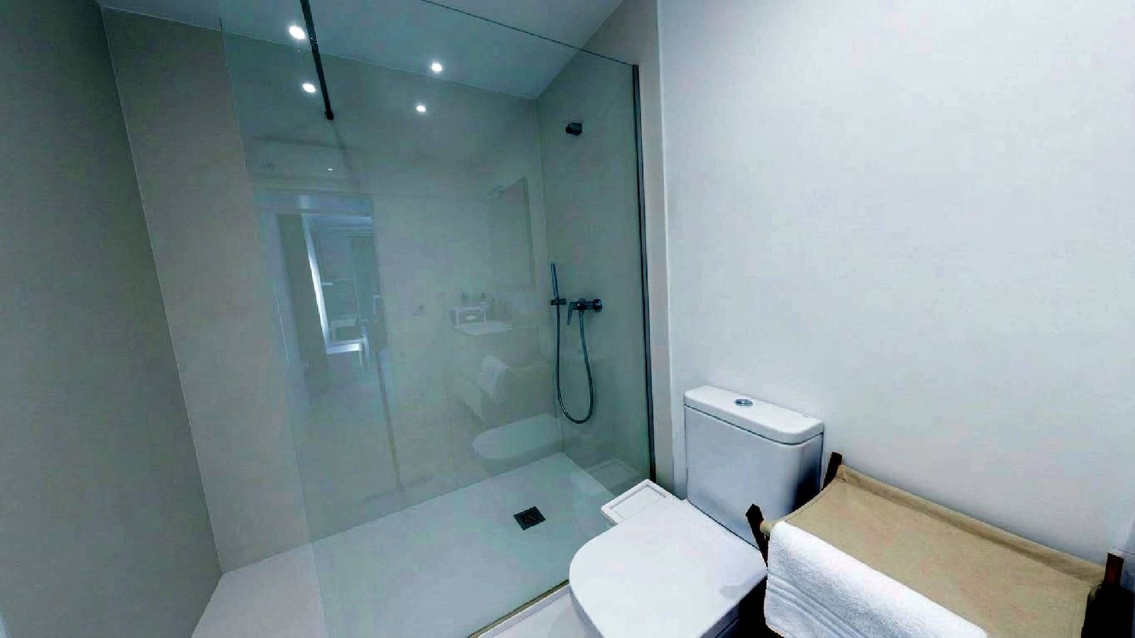 3 makuuhuone Huvila myytävänä paikassa Port Verd mukana uima-altaan 
autotalli - 940 000 € (Ref: 9680566)