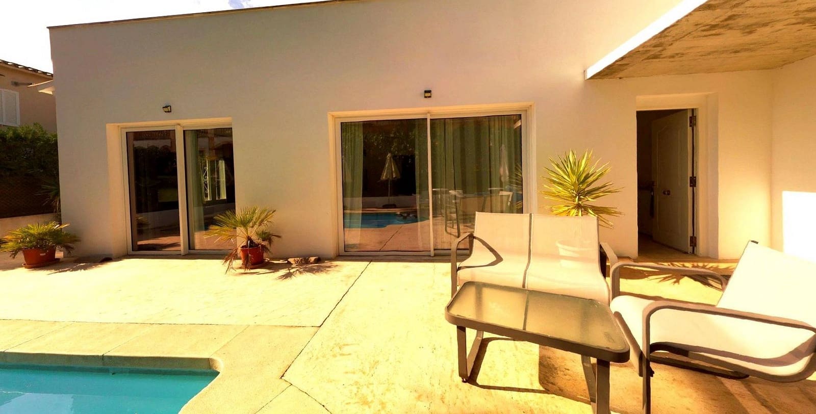 3 makuuhuone Huvila myytävänä paikassa Port Verd mukana uima-altaan 
autotalli - 940 000 € (Ref: 9680566)