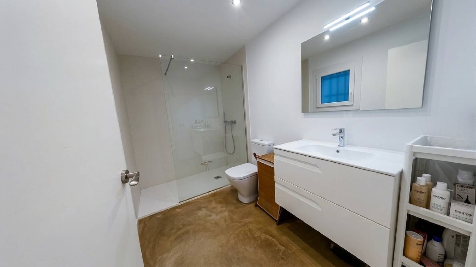 3 makuuhuone Huvila myytävänä paikassa Port Verd mukana uima-altaan 
autotalli - 940 000 € (Ref: 9680566)