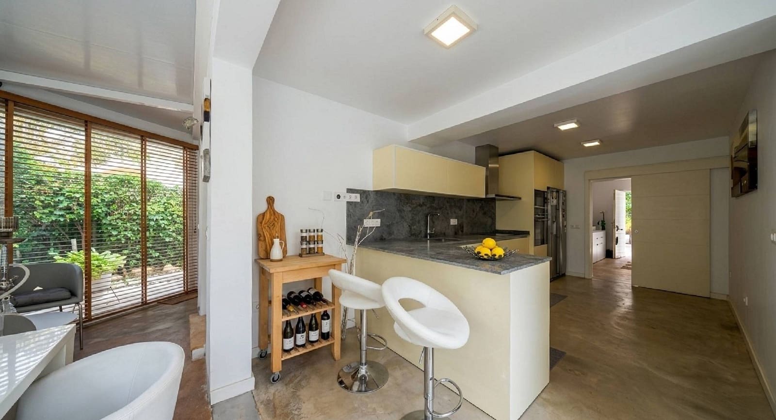 3 makuuhuone Huvila myytävänä paikassa Port Verd mukana uima-altaan 
autotalli - 940 000 € (Ref: 9680566)