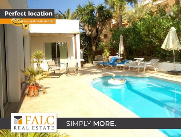 3 makuuhuone Huvila myytävänä paikassa Port Verd, Son Servera mukana uima-altaan 
autotalli - 940 000 € (Ref: 9680566)