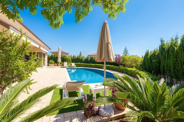 6 bedroom Villa for sale in Marratxí with pool garage - € 3,350,000 (Ref: 9687497)