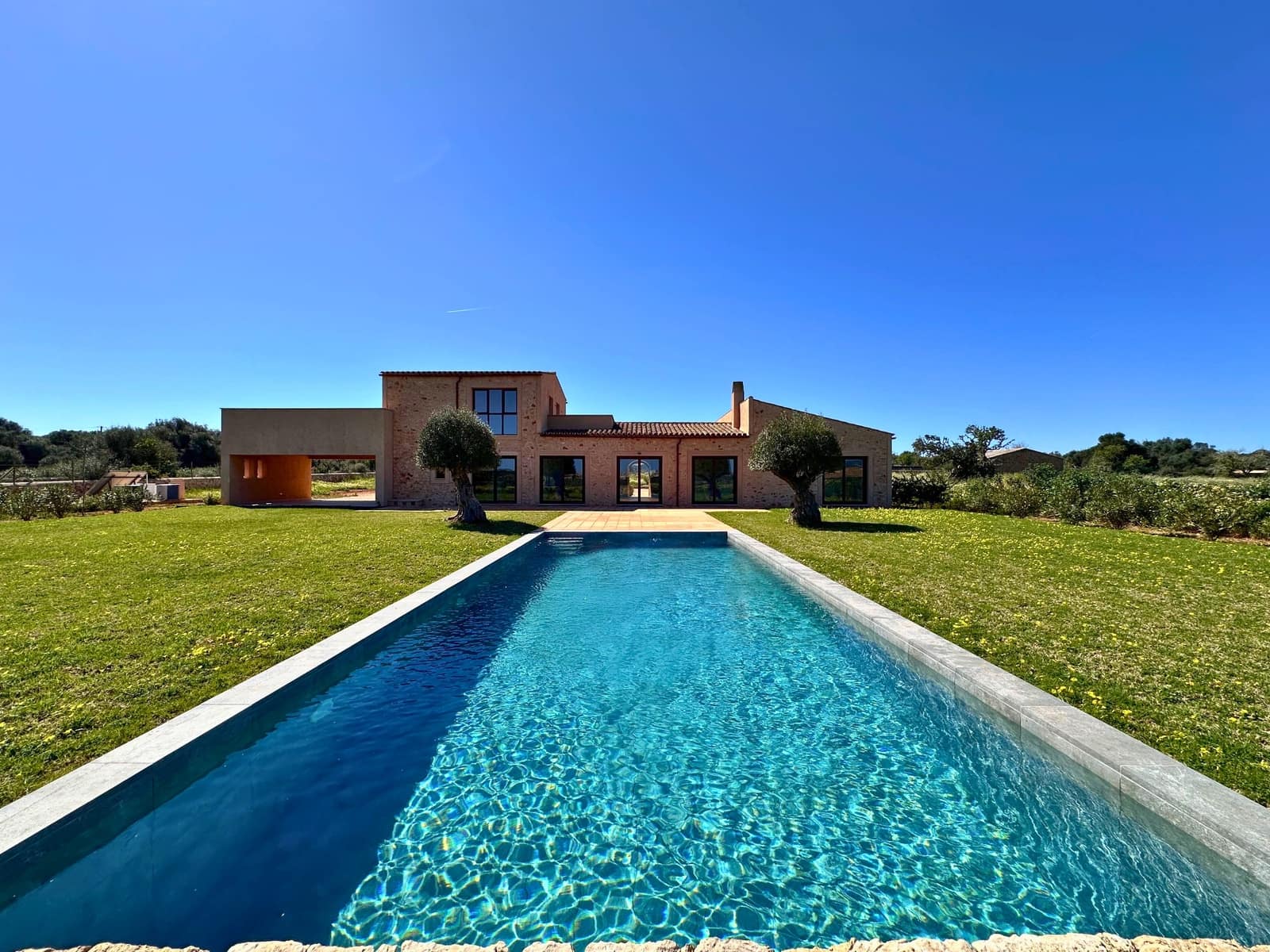 5 soveværelse Finca/Landehus til salg i Santanyi med swimmingpool - € 2.950.000 (Ref: 9697897)