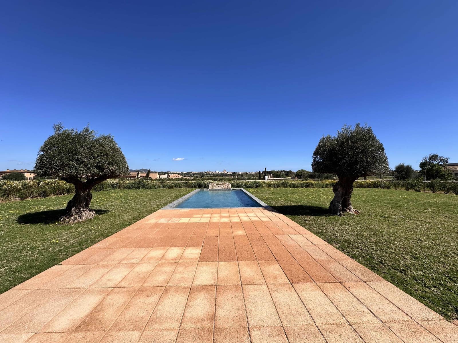 5 soveværelse Finca/Landehus til salg i Santanyi med swimmingpool - € 2.950.000 (Ref: 9697897)