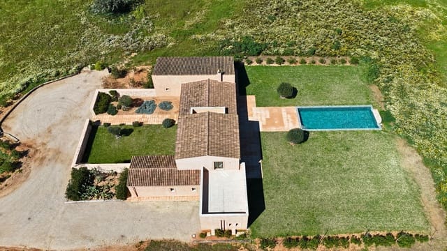 5 soveværelse Finca/Landehus til salg i Santanyí med swimmingpool - € 2.950.000 (Ref: 9697897)