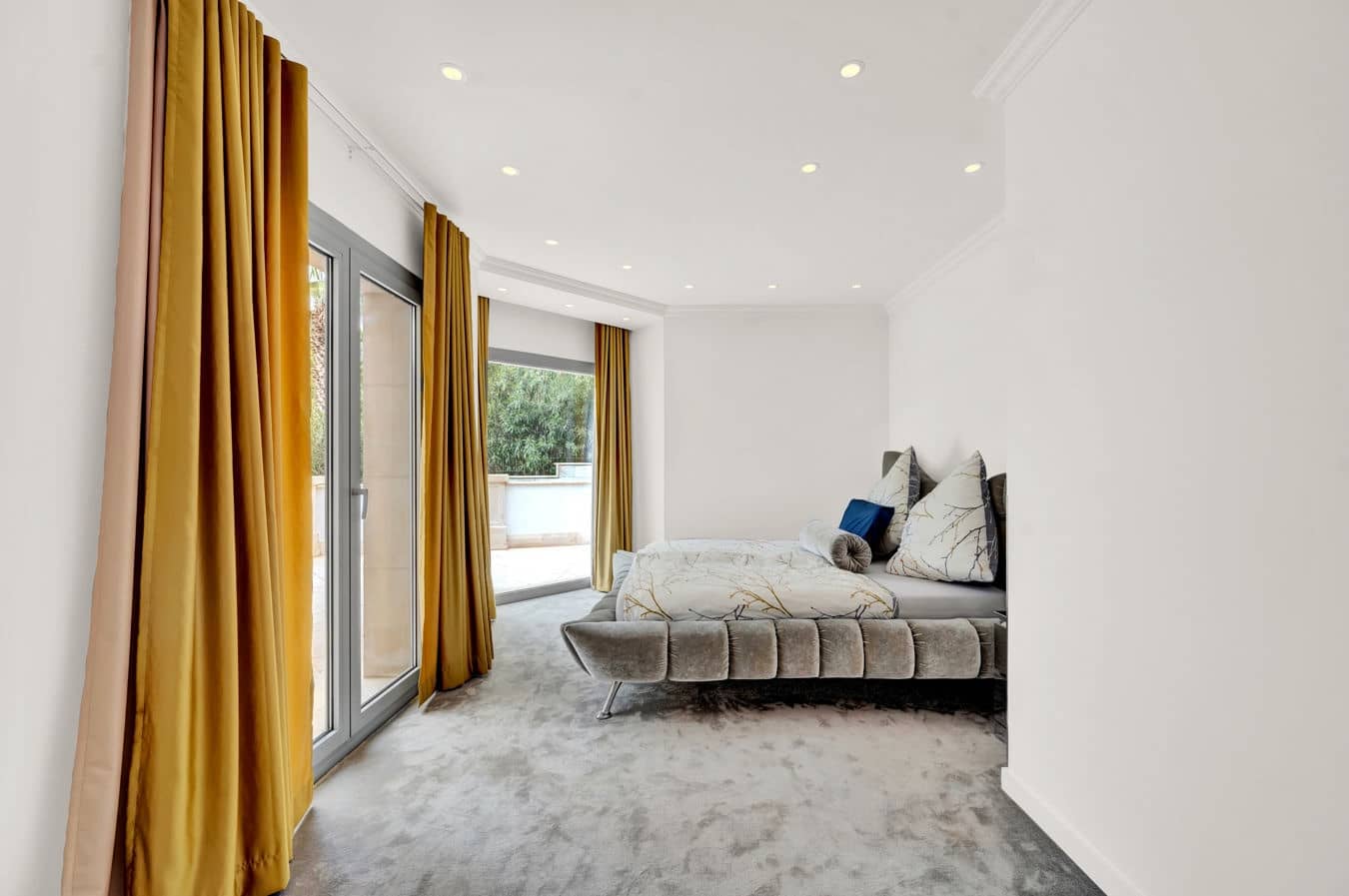 7 soverom Villa til salgs i Costa de la Calma med svømmebasseng garasje - € 6 950 000 (Ref: 9709070)