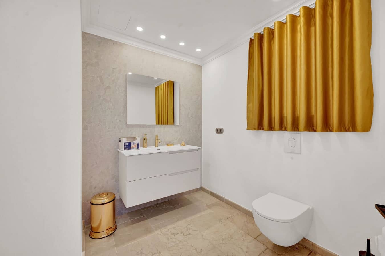 7 soverom Villa til salgs i Costa de la Calma med svømmebasseng garasje - € 6 950 000 (Ref: 9709070)