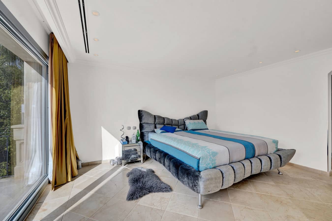 7 soverom Villa til salgs i Costa de la Calma med svømmebasseng garasje - € 6 950 000 (Ref: 9709070)