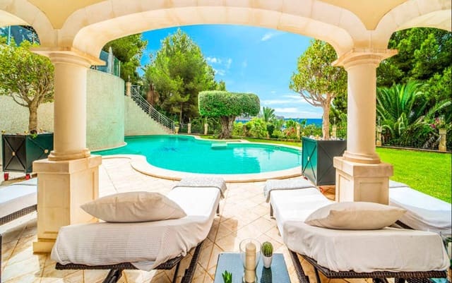 7 soverom Villa til salgs i Costa de la Calma, Calvià med svømmebasseng garasje - € 6 950 000 (Ref: 9709070)