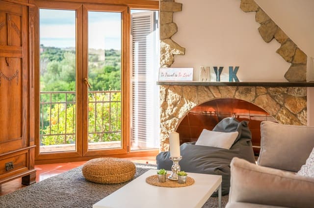 4 soveværelse Byhus til salg i Colonia de Sant Pere / Colonia de San Pedro, Artà med garage - € 695.000 (Ref: 9714069)