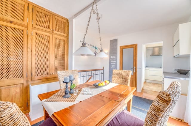 4 soveværelse Byhus til salg i Colonia de Sant Pere / Colonia de San Pedro, Artà med garage - € 695.000 (Ref: 9714069)