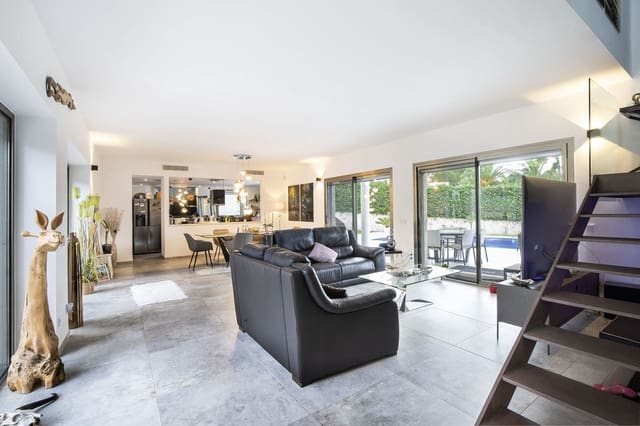 5 quarto Moradia para venda em Santa Ponsa, Calvià com piscina garagem - 4 250 000 € (Ref: 9720564)