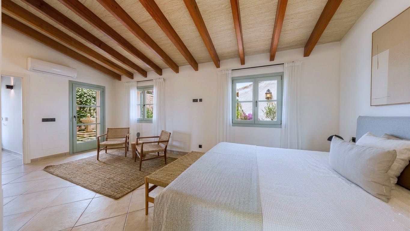 Casa de 3 habitaciones en Sineu en venta con piscina garaje - 1.400.000 € (Ref: 9721658)