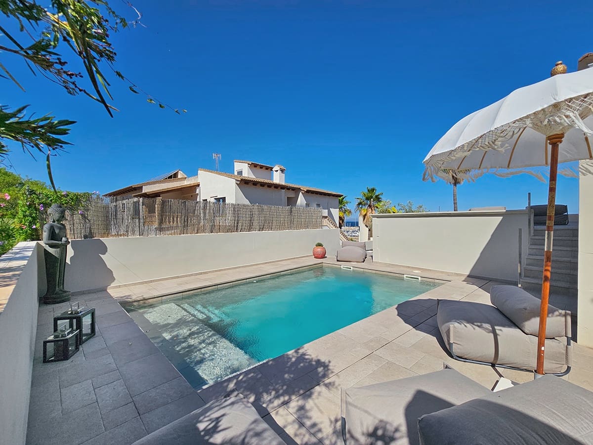 3 bedroom Villa for sale in Colonia de Sant Pere / Colonia de San Pedro with pool garage - € 1,690,000 (Ref: 9722198)