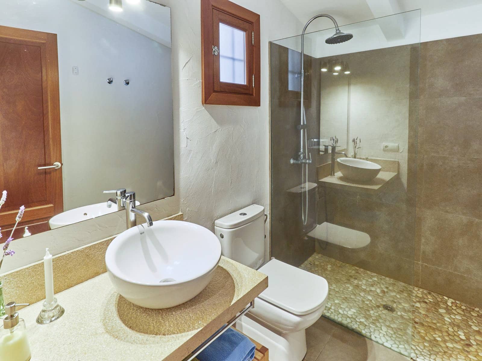 2 bedroom Finca/Country House for rent in Sineu with pool - € 2,600 (Ref: 9726909)