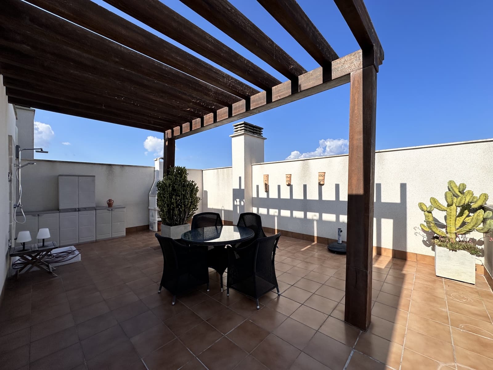 2 bedroom Penthouse for sale in Calas de Mallorca with pool garage - € 495,000 (Ref: 9727513)