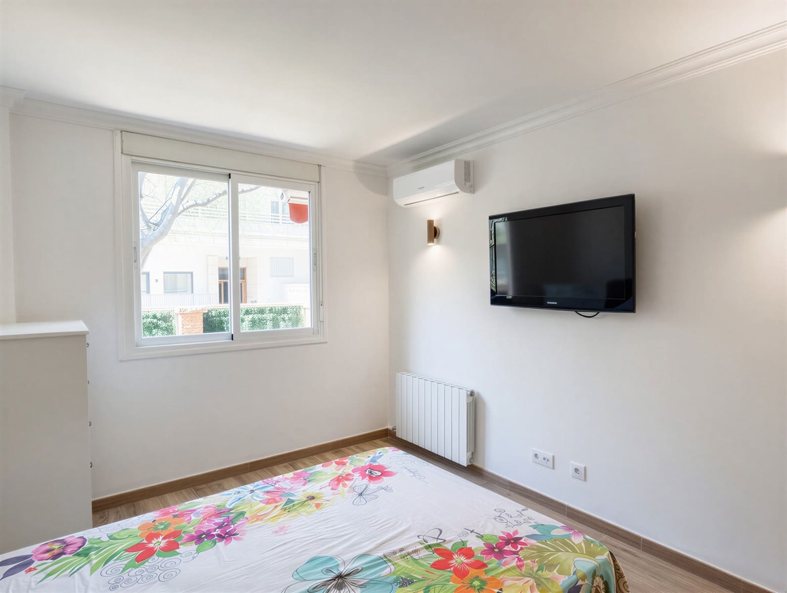 4 bedroom Apartment for rent in Palma de Mallorca - € 2,400 (Ref: 9729437)