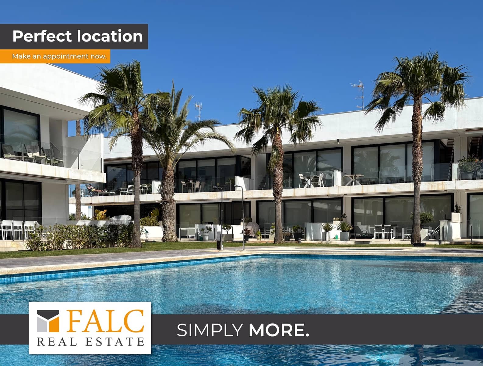 Apartamento de 2 habitaciones en Mar de Cristal en venta con piscina garaje - 289.000 € (Ref: 9730453)