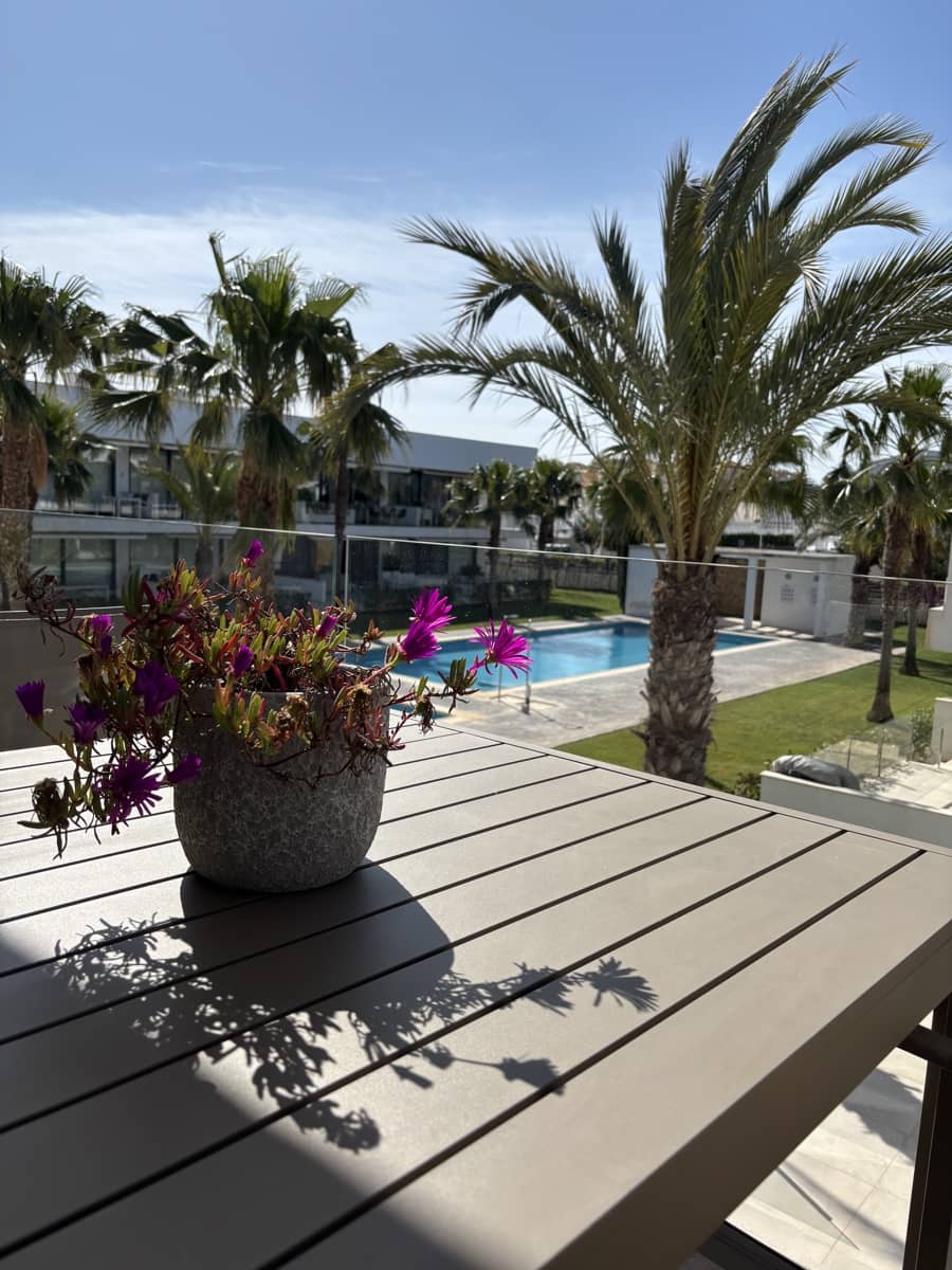 Apartamento de 2 habitaciones en Mar de Cristal en venta con piscina garaje - 289.000 € (Ref: 9730453)