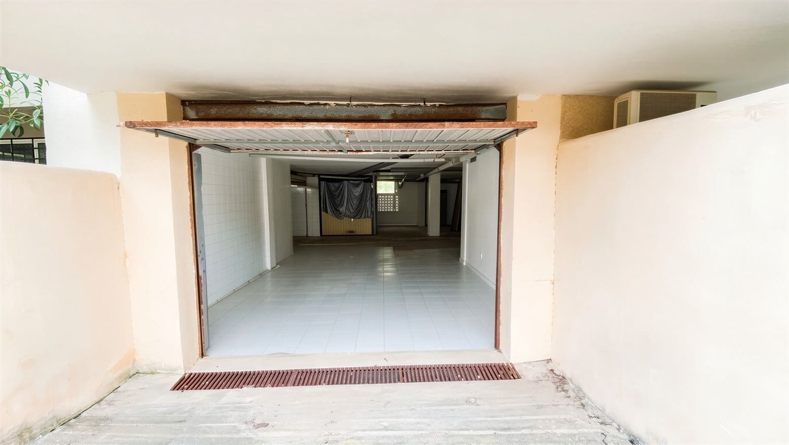 Garage for sale in Portocolom - € 50,000 (Ref: 9730622)