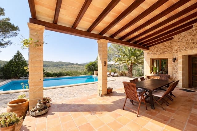 4 soveværelse Finca/Landehus til salg i Portocristo / Port de Manacor, Manacor med swimmingpool garage - € 1.690.000 (Ref: 9730903)