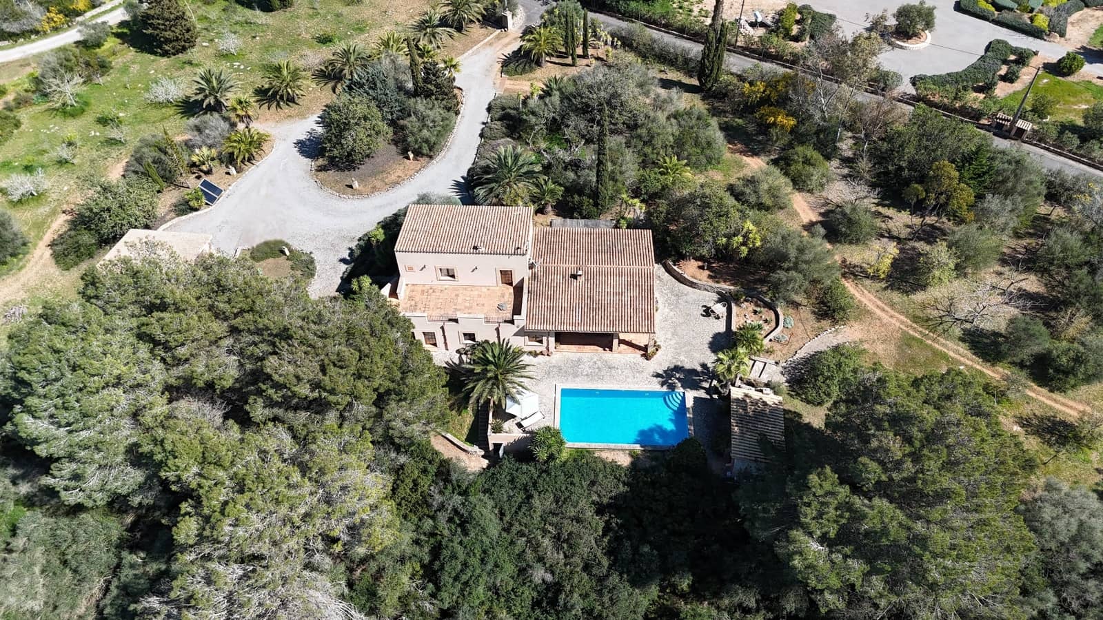 4 bedroom Finca/Country House for sale in Portocristo / Port de Manacor with pool garage - € 1,690,000 (Ref: 9730903)