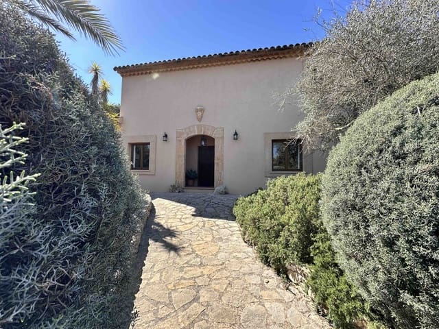 4 soveværelse Finca/Landehus til salg i Portocristo / Port de Manacor, Manacor med swimmingpool garage - € 1.690.000 (Ref: 9730903)