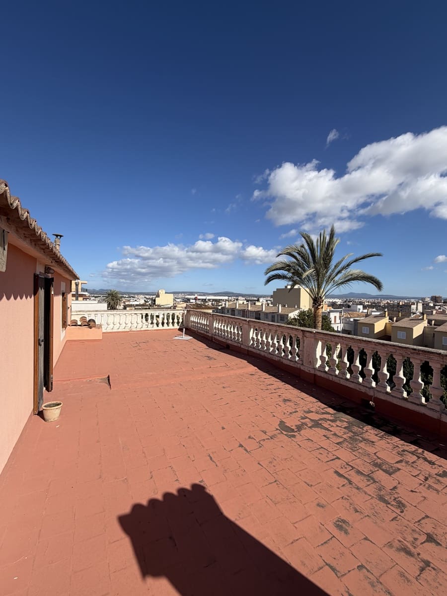 Chalet de 6 habitaciones en Palma de Mallorca en venta con piscina garaje - 2.650.000 € (Ref: 9743034)