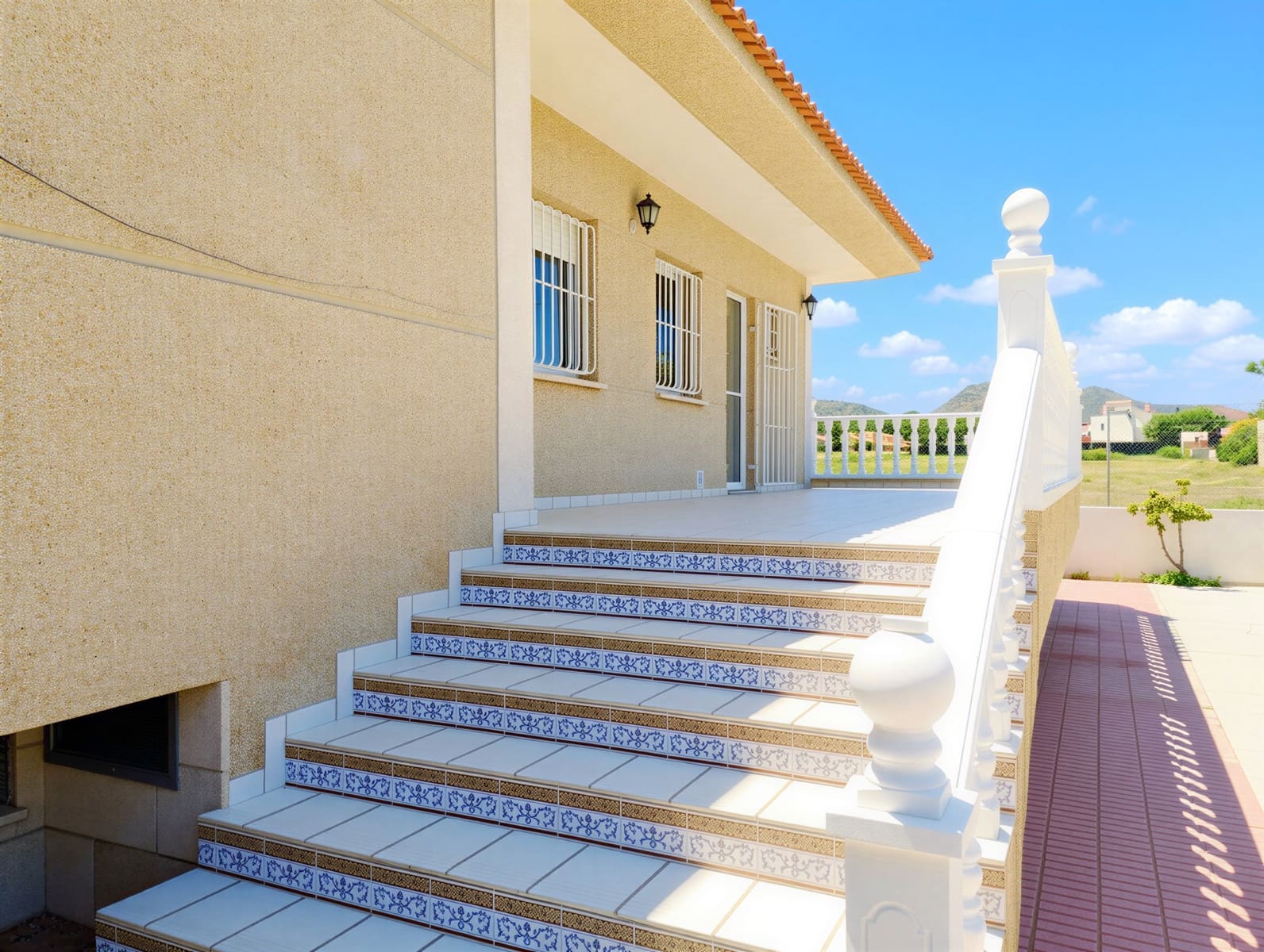 4 Zimmer Villa zu verkaufen in Playa Honda mit Pool Garage - 675.000 € (Ref: 9753573)