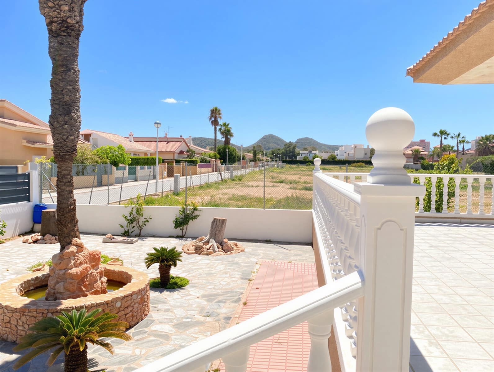 4 Zimmer Villa zu verkaufen in Playa Honda mit Pool Garage - 675.000 € (Ref: 9753573)