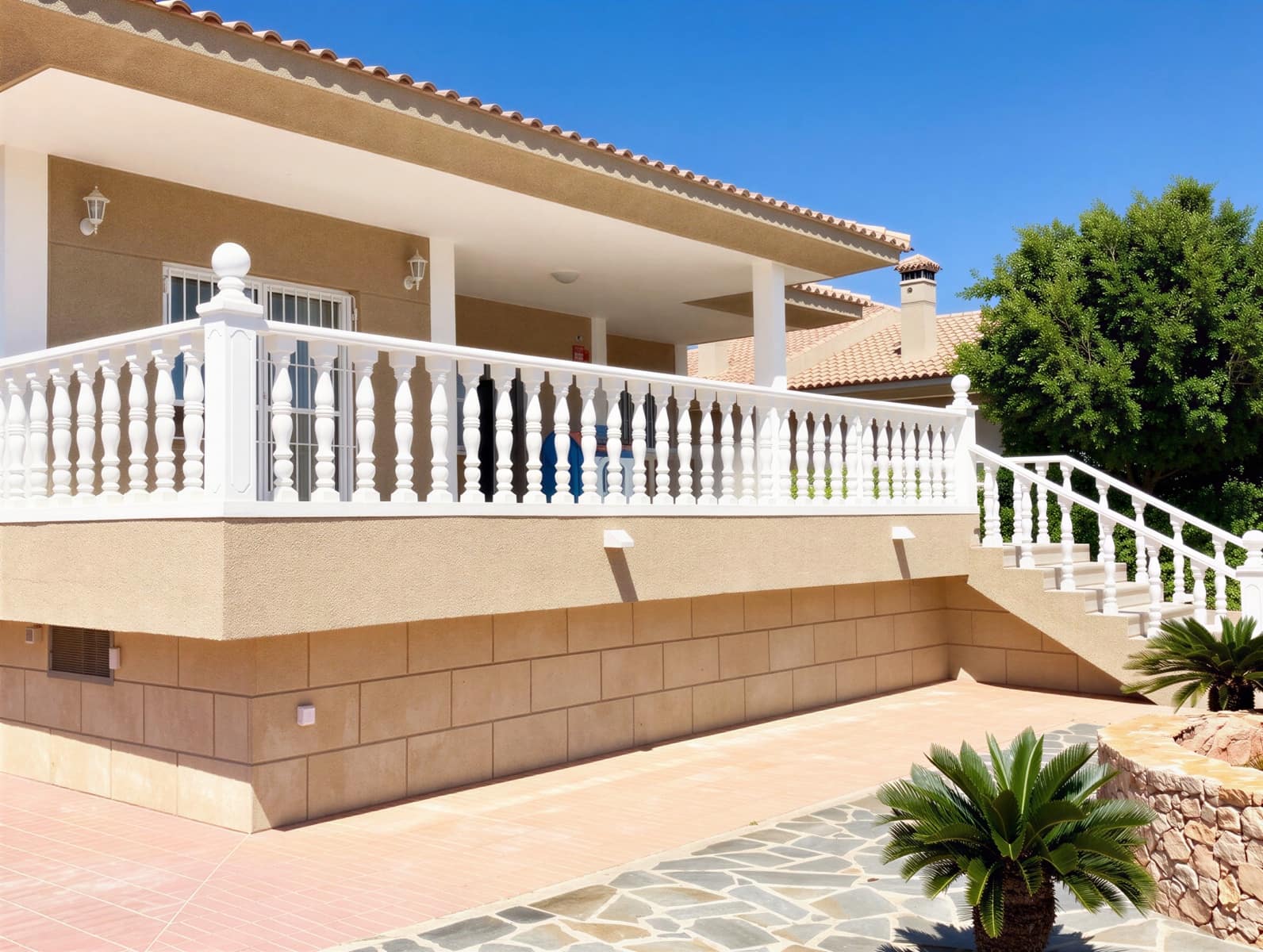 4 Zimmer Villa zu verkaufen in Playa Honda mit Pool Garage - 675.000 € (Ref: 9753573)