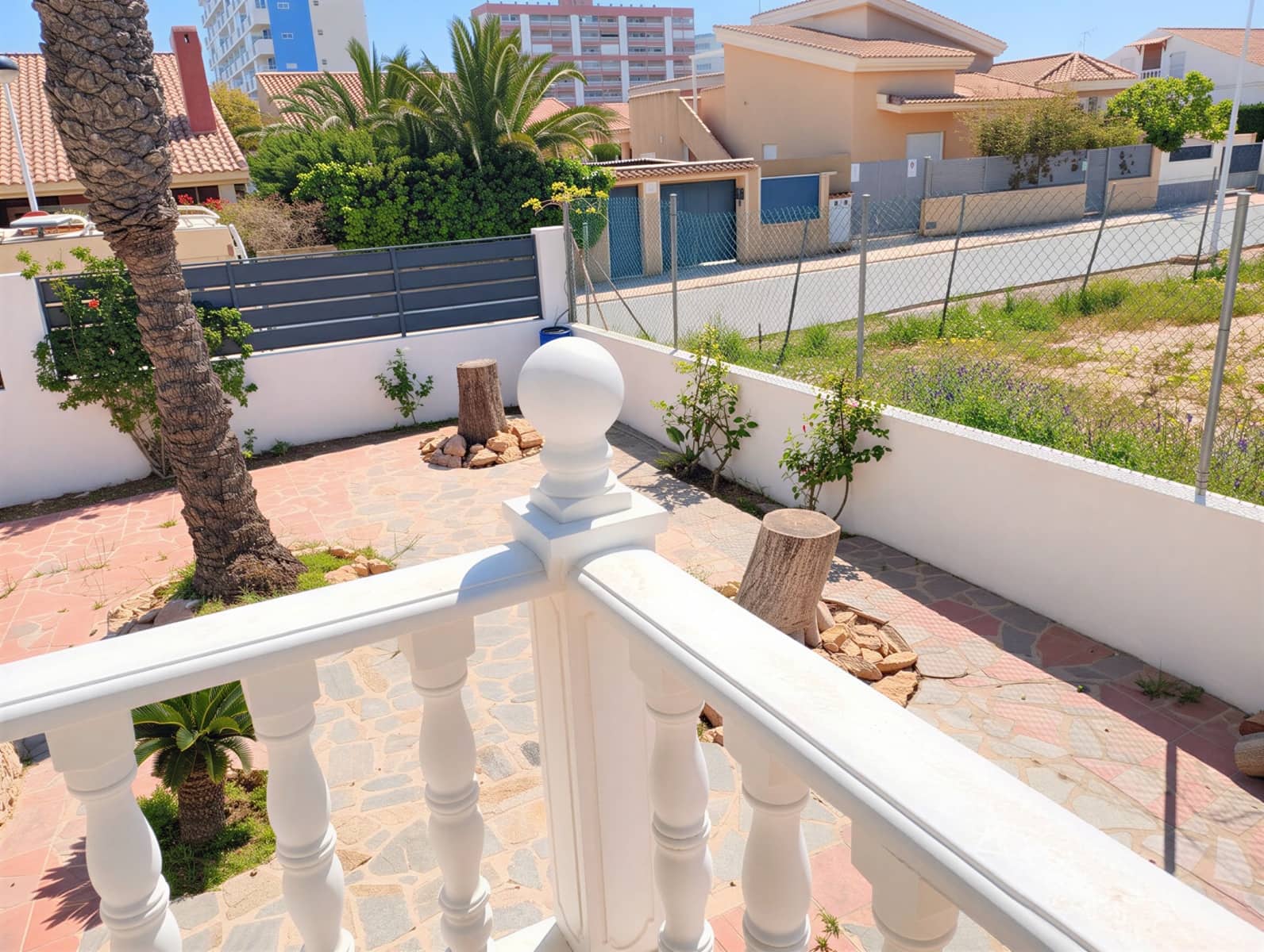4 Zimmer Villa zu verkaufen in Playa Honda mit Pool Garage - 675.000 € (Ref: 9753573)