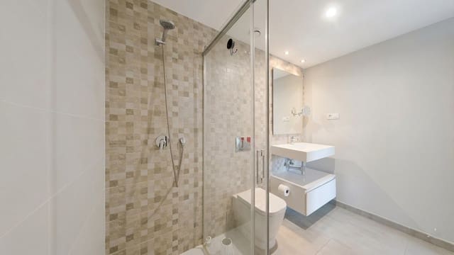 2 sypialnia Apartament na sprzedaż w Font de Sa Cala / Font de La Cala, Capdepera z basenem garażem - 549 000 € (Ref: 9758053)