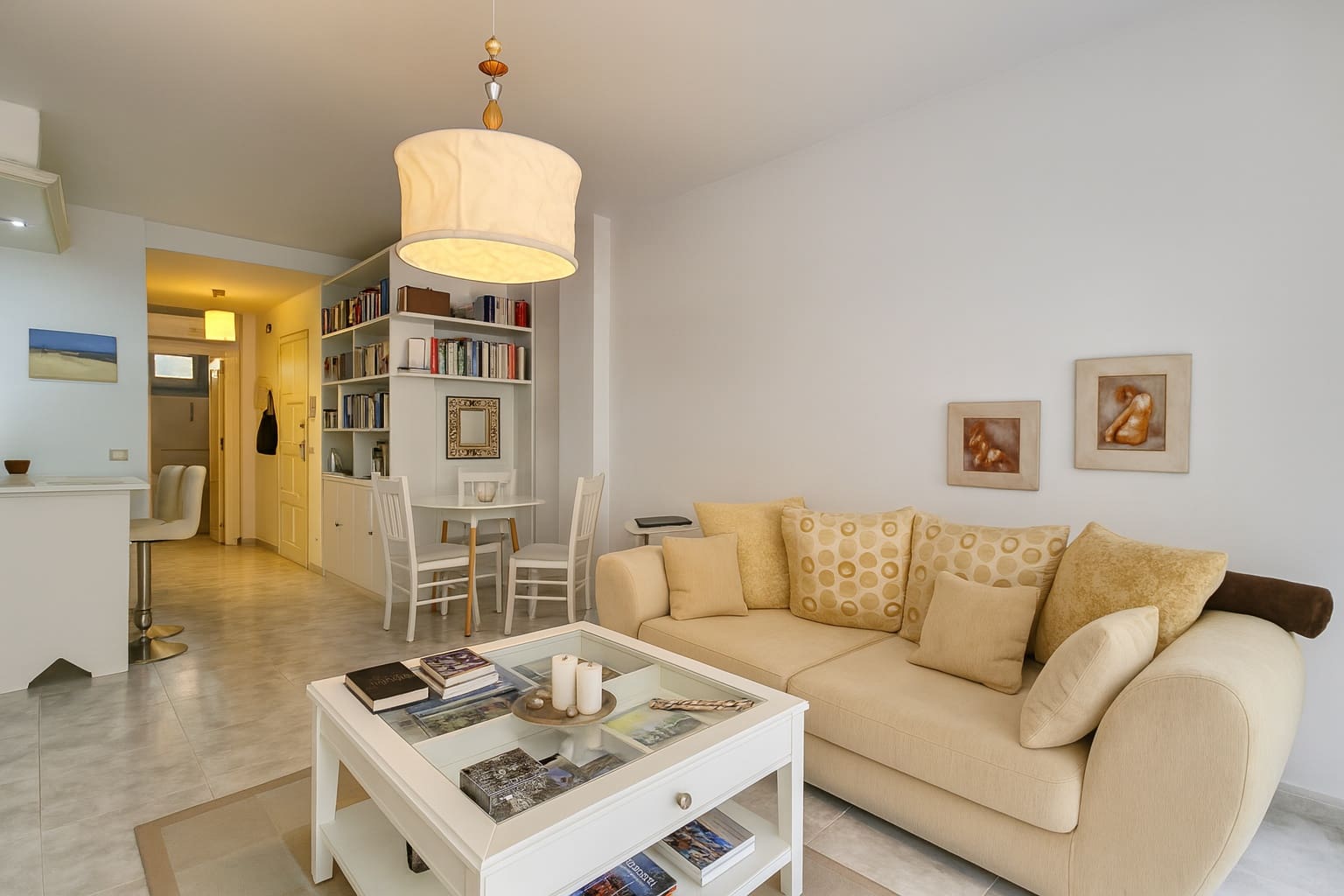 2 bedroom Apartment for sale in Cala Millor with garage - € 289,000 (Ref: 9763895)