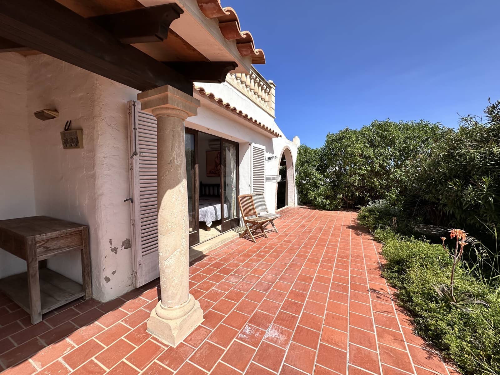 6 soverom Villa til salgs i Cala Serena med svømmebasseng garasje - € 1 665 000 (Ref: 9775886)