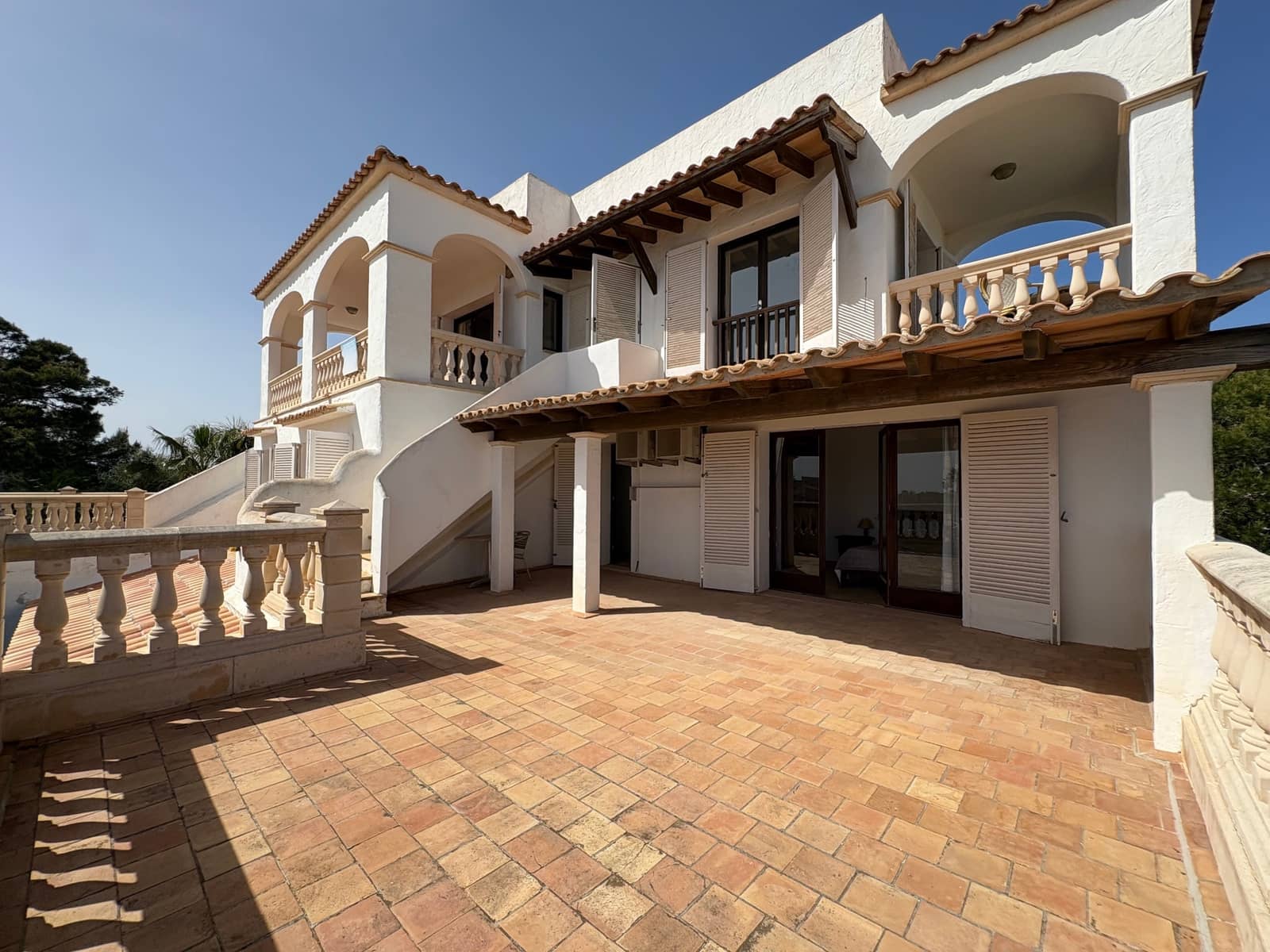 6 soverom Villa til salgs i Cala Serena med svømmebasseng garasje - € 1 665 000 (Ref: 9775886)