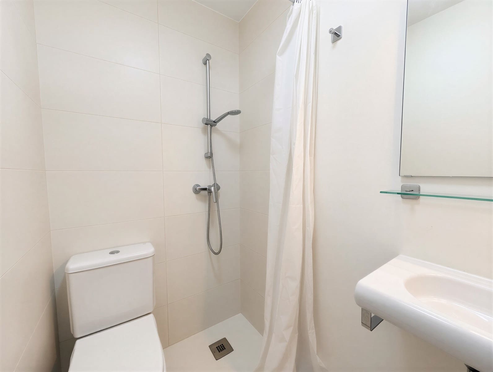 3 makuuhuone Huoneisto myytävänä paikassa Portocolom mukana uima-altaan 
autotalli - 560 000 € (Ref: 9798264)