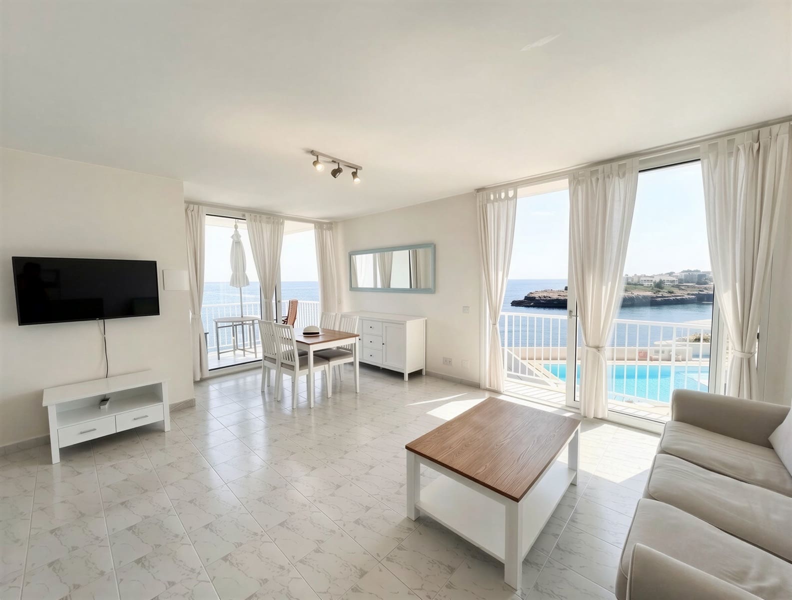 3 makuuhuone Huoneisto myytävänä paikassa Portocolom mukana uima-altaan 
autotalli - 560 000 € (Ref: 9798264)