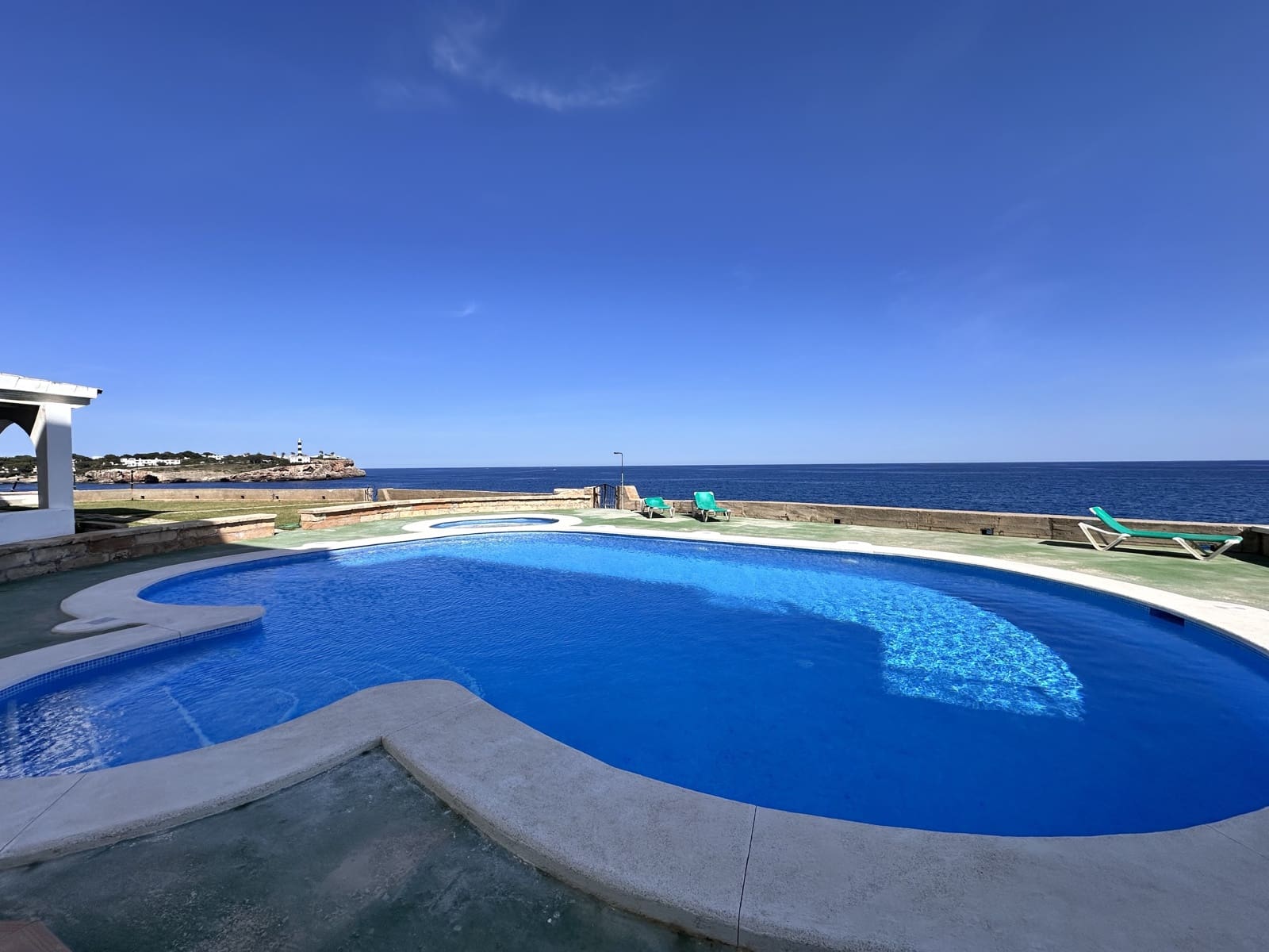 3 makuuhuone Huoneisto myytävänä paikassa Portocolom mukana uima-altaan 
autotalli - 560 000 € (Ref: 9798264)