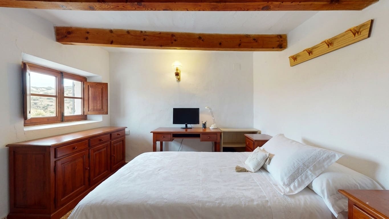 4 slaapkamer Huis te koop in Andratx met garage - € 460.000 (Ref: 9806763)