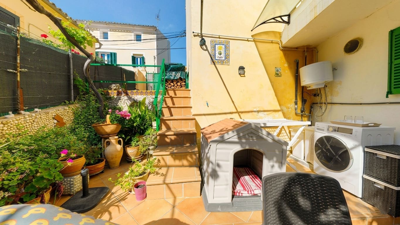 4 slaapkamer Huis te koop in Andratx met garage - € 460.000 (Ref: 9806763)