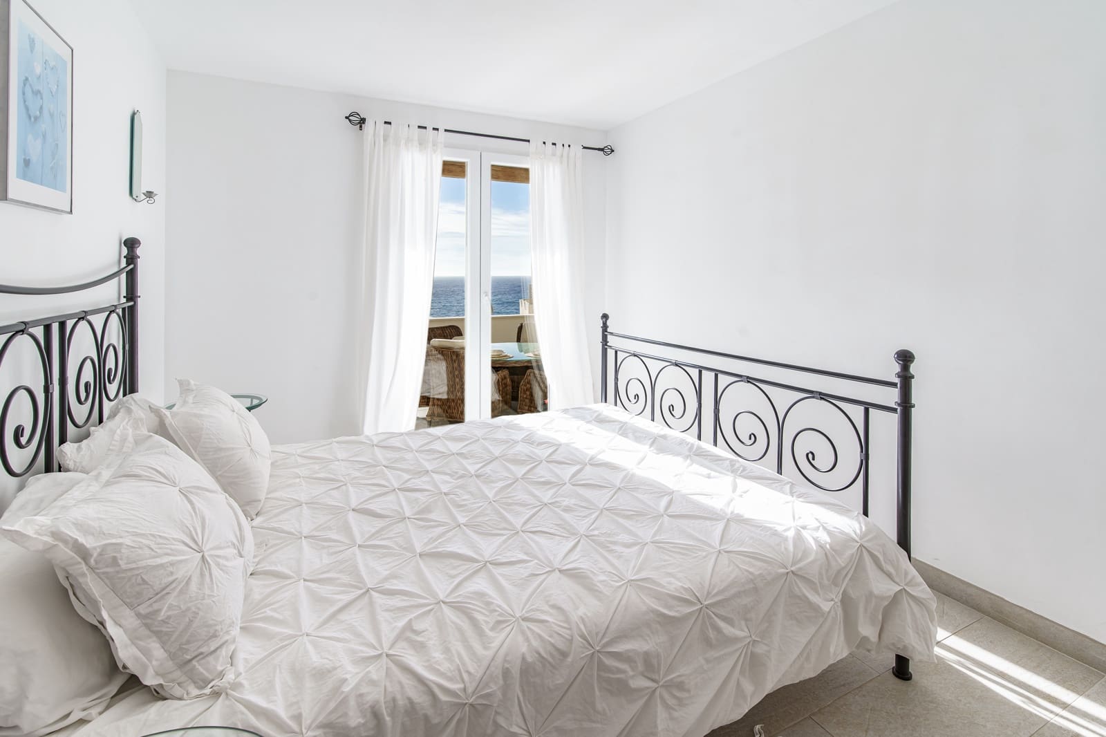 3 bedroom Apartment for sale in Santa Ponsa with pool garage - € 1,475,000 (Ref: 9806959)