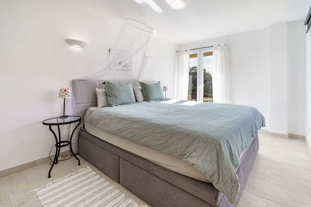 3 bedroom Apartment for sale in Santa Ponsa, Calvià with pool garage - € 1,475,000 (Ref: 9806959)