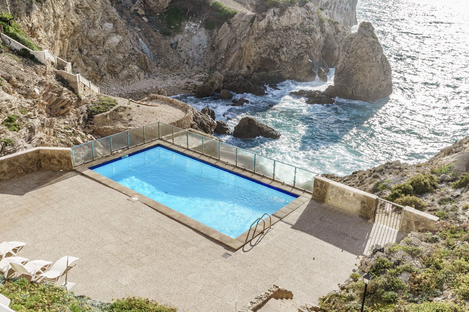 3 bedroom Apartment for sale in Santa Ponsa with pool garage - € 1,475,000 (Ref: 9806959)