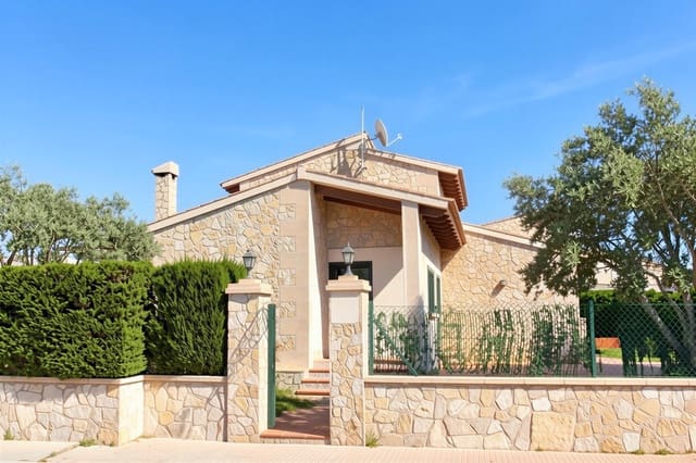 4 sovrum Finca/Hus på landet till salu i Campos med pool garage - 829 000 € (Ref: 9812575)