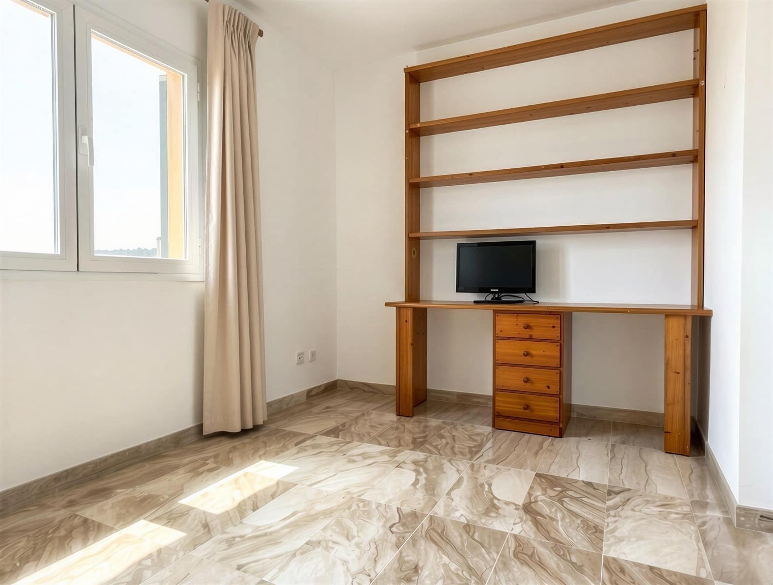 4 Zimmer Reihenhaus zu vermieten in Calvia mit Garage - 3.900 € (Ref: 9812698)